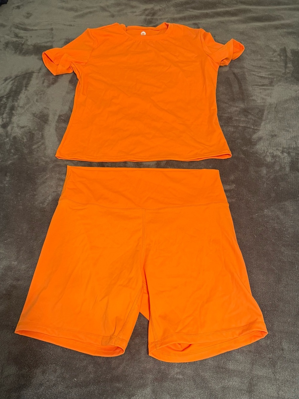 Women’s High-Waist Orange Active Set